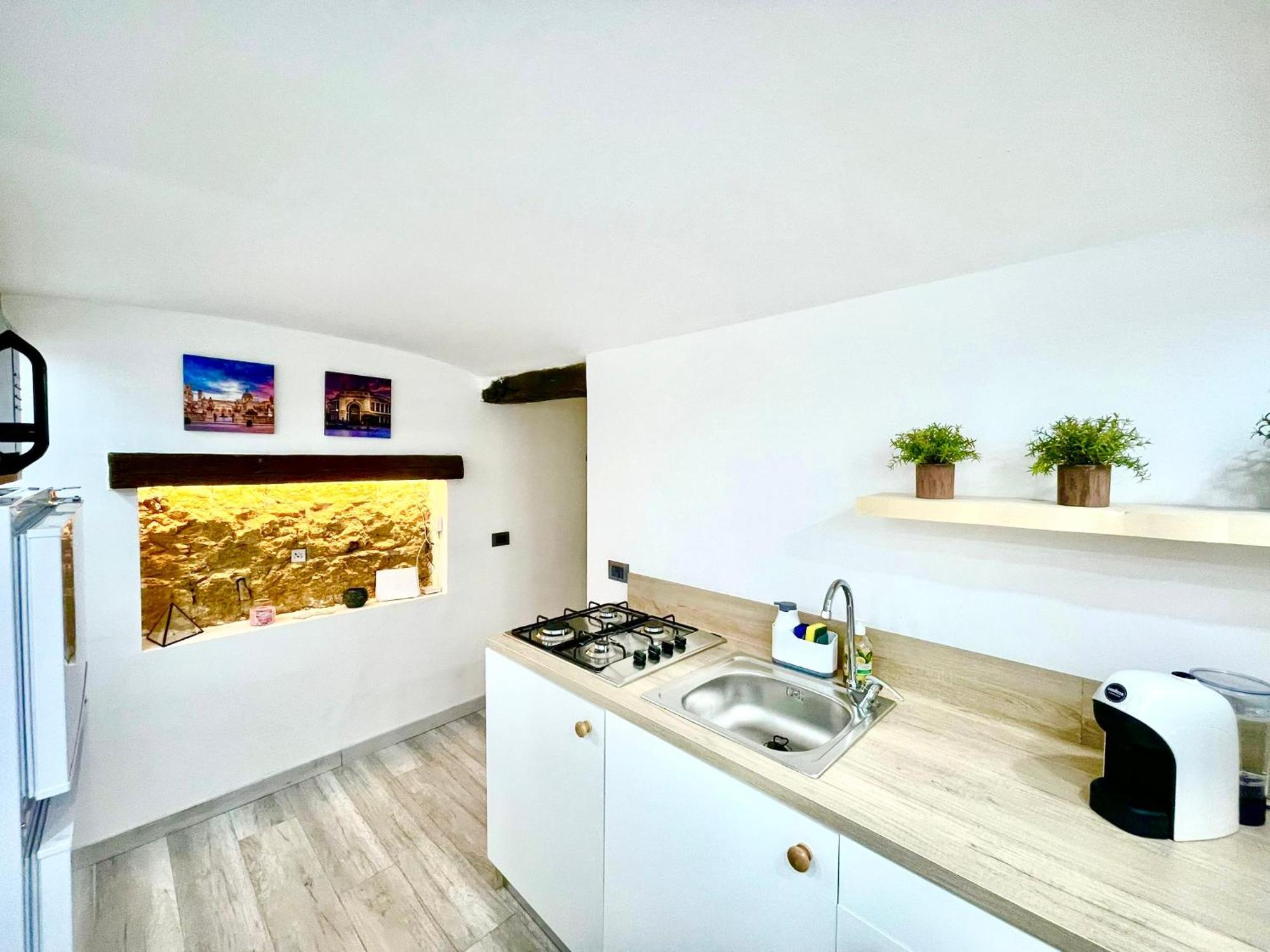 Stationsuite N5 Privata Idromassaggio & Wifi Zona Vicino Stazione