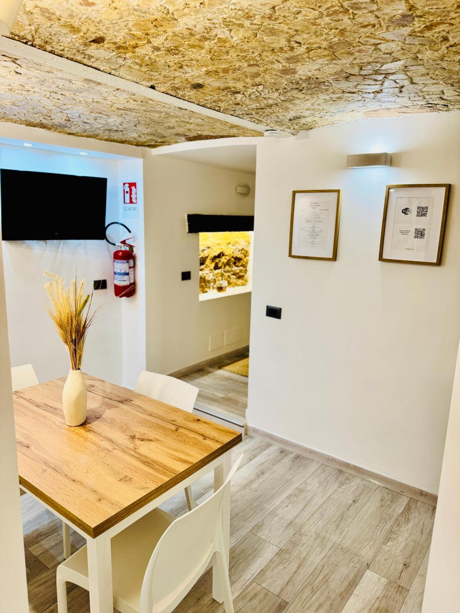 Stationsuite N5 Privata Idromassaggio & Wifi Zona Vicino Stazione * Palermo