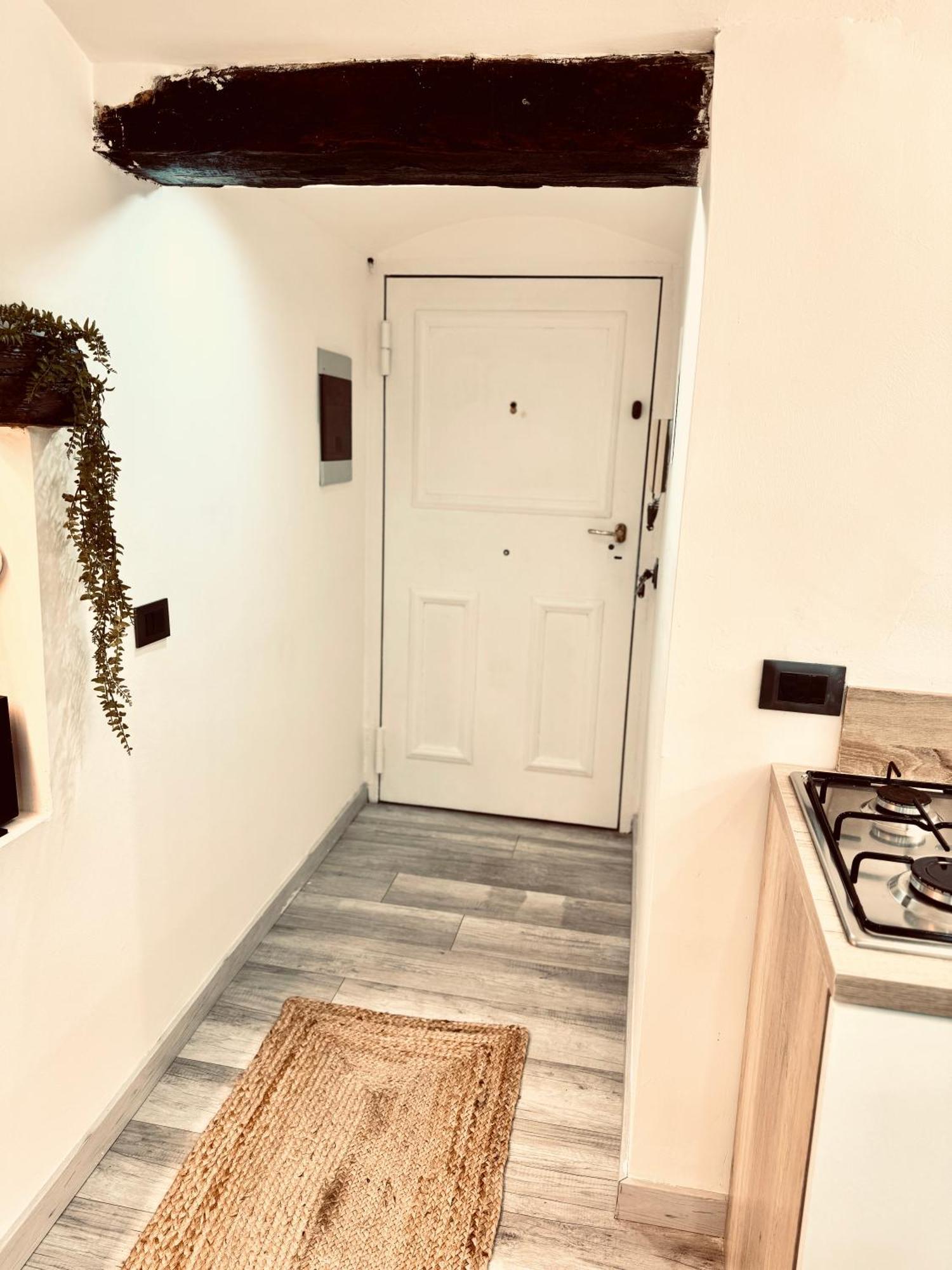 Apartamento Stationsuite N5 Privata Idromassaggio & Wifi Zona Vicino Stazione Palermo
