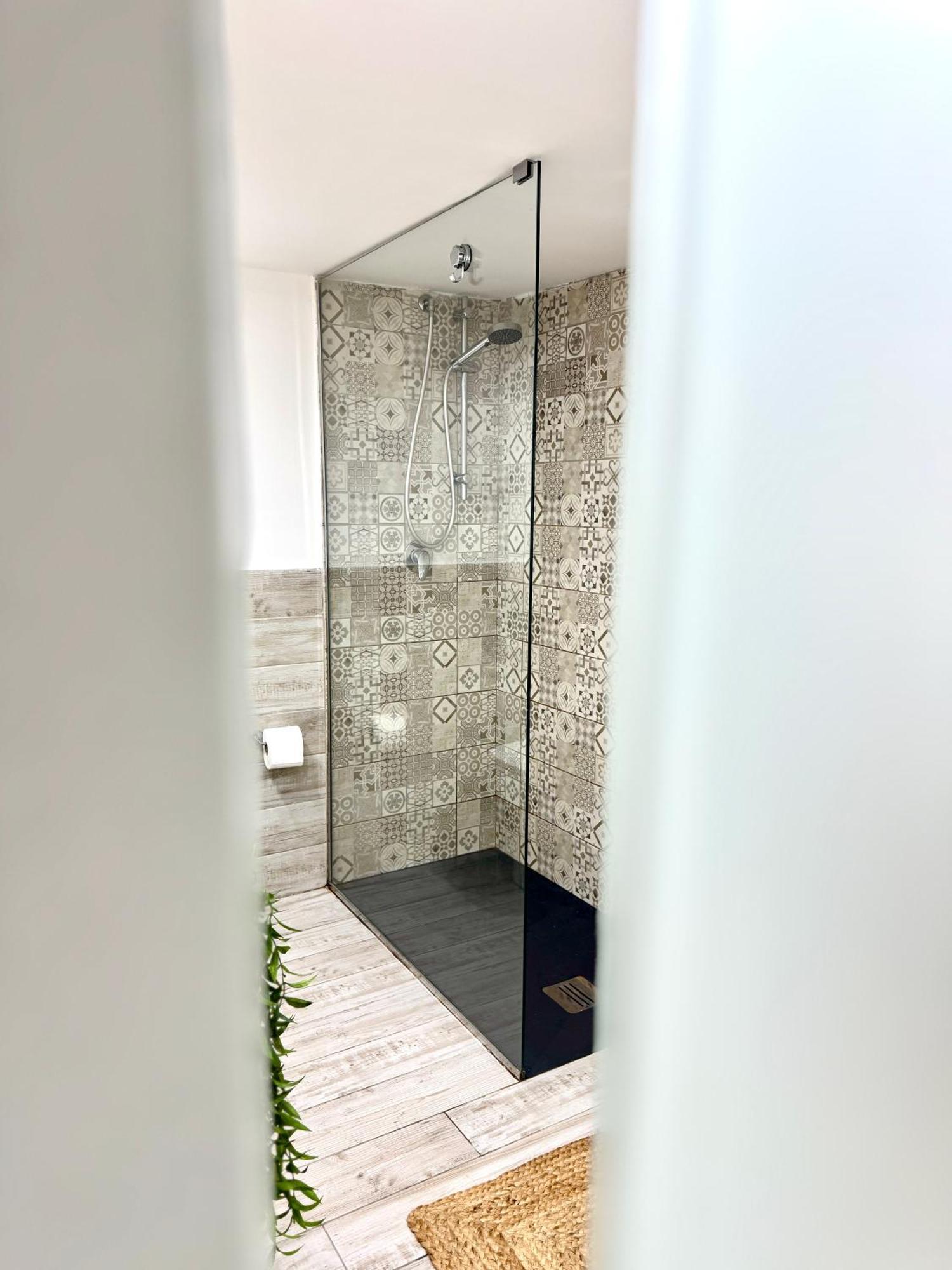Stationsuite N5 Privata Idromassaggio & Wifi Zona Vicino Stazione * Palermo